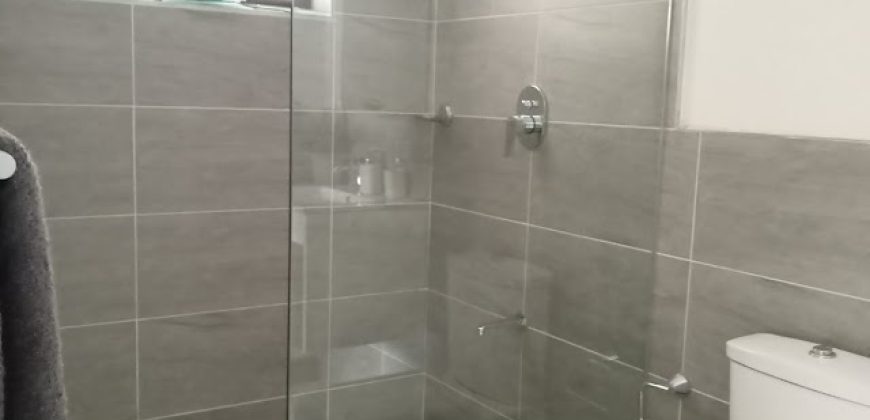 Modern 2 bedroom apartment to let at Mi Vida-Garden city